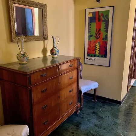 Apartamento Casa Cele Centro Citta Vista Mare Ventimiglia