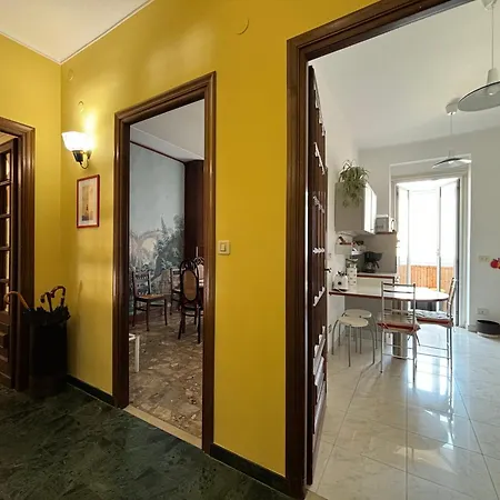 Casa Cele Centro Citta Vista Mare Ventimiglia